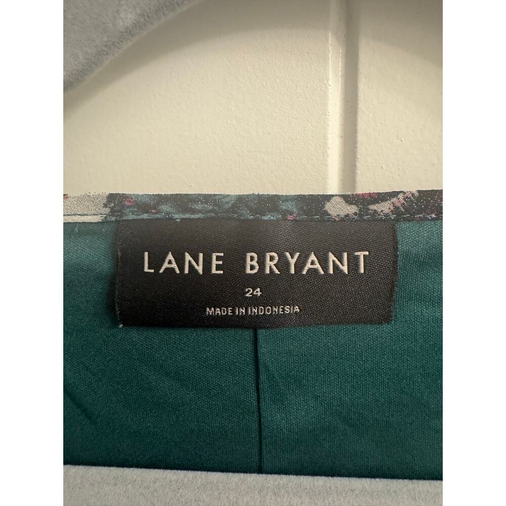 Lane Bryant Size 24 Green Paisley Metallic Top - Picture 2 of 6